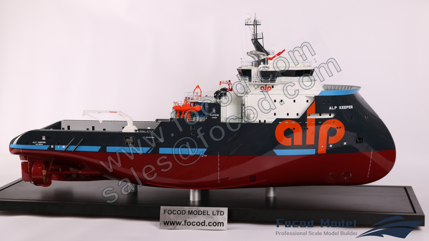 90米长ULSTEIN AX104型远洋拖船定制模型